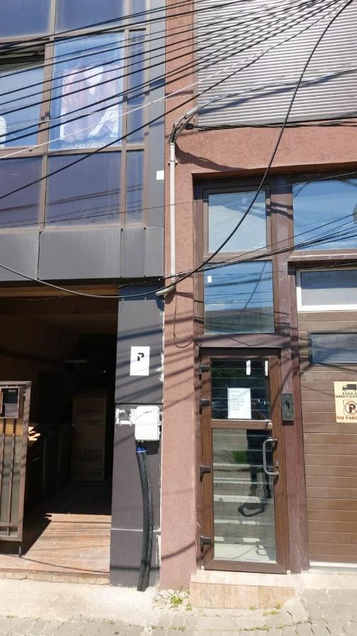Apartament cochet Appartamento Bucarest Esterno foto